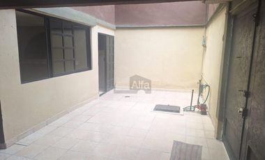 Casa sola en renta en Venta de Carpio, Ecatepec de Morelos, México