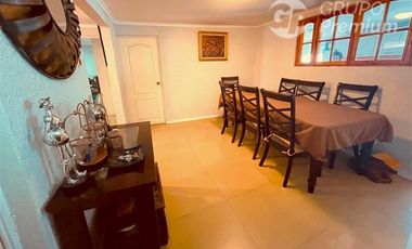 Casa en Venta en Las Amapolas, cercano a Escuela Thilda Portillo