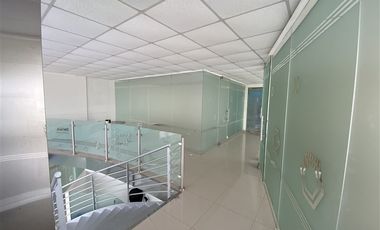 Oficina en Arriendo en SERRANO 220