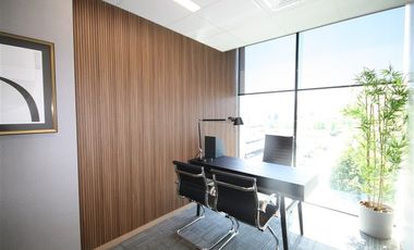 Oficina en Arriendo en Av. La Dehesa // Av. Raul Labbe // Robles