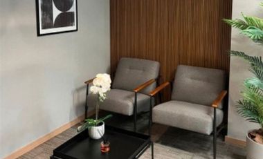 Oficina en Arriendo en Av. La Dehesa // Av. Raul Labbe // Robles