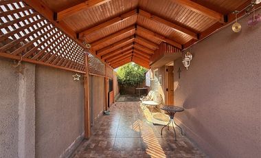 Casa en Venta en Valle Lo Campino