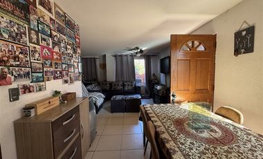 Casa en Venta en Valle Lo Campino