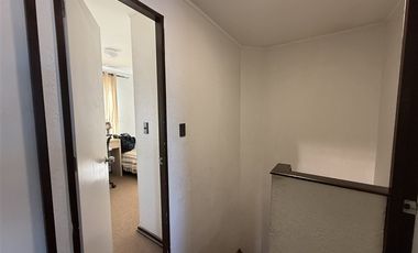 Casa en Venta en Valle Lo Campino