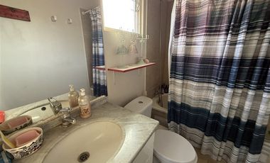 Casa en Venta en Valle Lo Campino