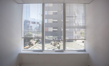 Oficina en Arriendo en Oficina 3 privados/Av.Holanda/Metro Tobalaba