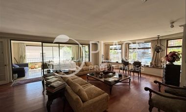 Departamento en Arriendo en Colegio del Verbo Divino, El Golf, Las Condes.