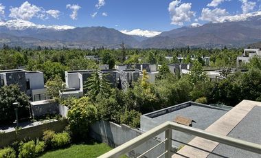 Casa en Arriendo en Av. Alcalde Delano, Av Los Trapenses