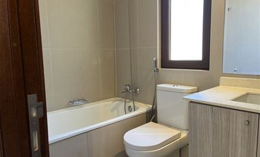 Casa en Arriendo en Av. Alcalde Delano, Av Los Trapenses