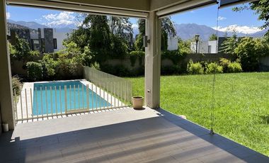 Casa en Arriendo en Av. Alcalde Delano, Av Los Trapenses