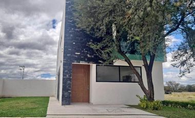 CASA EN VENTA EN CONDOMINIO ALTEZIA RESIDENCIAL EN PABELLON, AGUASCALIENTES