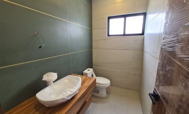 Casa en Venta En Lomas Diamante / 4 recámaras