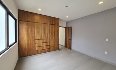 Casa en Venta En Lomas Diamante / 4 recámaras