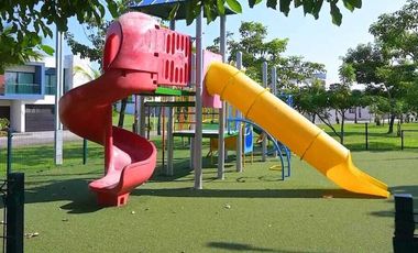 Casa en Venta En Lomas Diamante / 4 recámaras