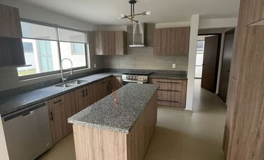 CASA EN VENTA EN PRADO LARGO, ATIZAPAN