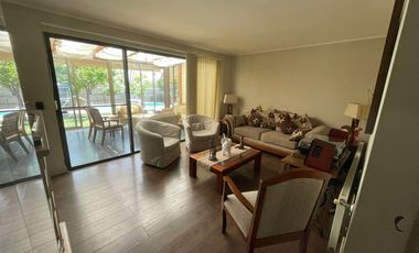 CASA EN VENTA CONDOMINIO CHICUREO PIEDRA ROJA