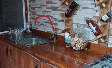 Casa en venta c/ estacionamiento en Sector Poniente