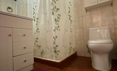 CASA SÓLIDA EN PASAJE TRANQUILO DE QUINTA NORMAL