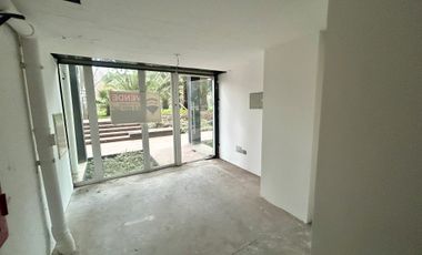 VENTA DE LOCALES CON CONTRATOS VIGENTES POR 2 AÑOS