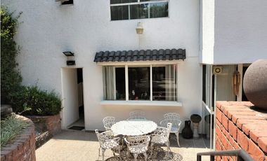 HERMOSA RESIDENCIA EN CIRCUITO ECONOMISTAS, CON ESTUPENDOS ESPACIOS