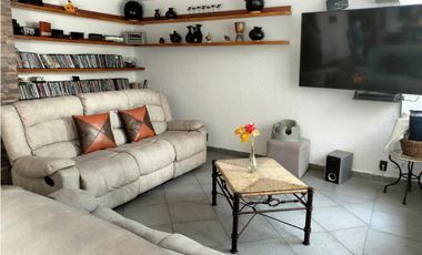 HERMOSA RESIDENCIA EN CIRCUITO ECONOMISTAS, CON ESTUPENDOS ESPACIOS