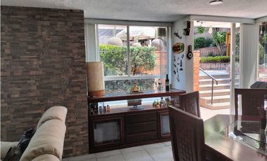 HERMOSA RESIDENCIA EN CIRCUITO ECONOMISTAS, CON ESTUPENDOS ESPACIOS