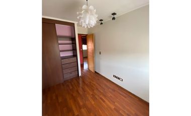 SE ARRIENDA CASA VILLA ALEMANA CENTRO IDEAL INSTITUCIONES