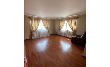 SE ARRIENDA CASA VILLA ALEMANA CENTRO IDEAL INSTITUCIONES