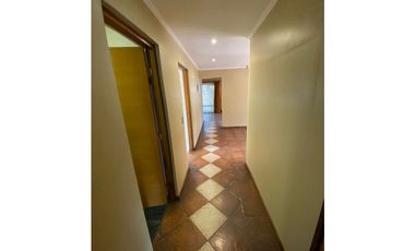 SE ARRIENDA CASA VILLA ALEMANA CENTRO IDEAL INSTITUCIONES