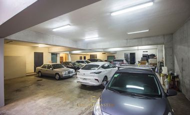 Casa en Renta en la Colonia Seattle con alberca y elevador moderna