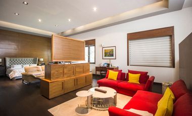 Casa en Renta en la Colonia Seattle con alberca y elevador moderna