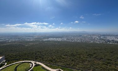 Departamento de lujo en renta en Royal View Querétaro con vistas panorámicas