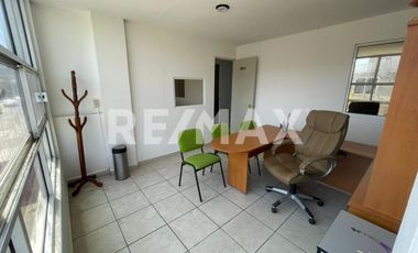 OFICINA EN  RENTA  - (3)