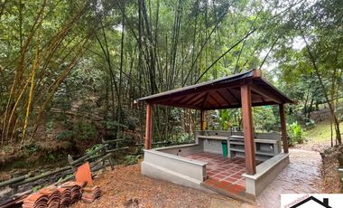 Apartamento en Arriendo Ubicado en Envigado Codigo 1852