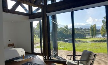Espectacular casa a pasos del lago Ranco