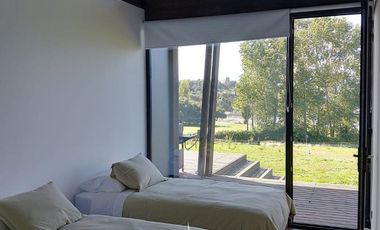 Espectacular casa a pasos del lago Ranco