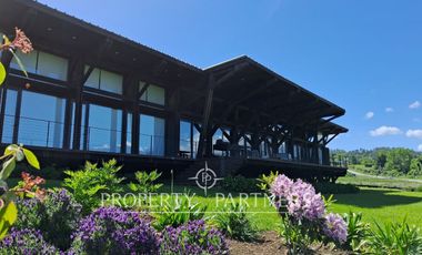 Espectacular casa a pasos del lago Ranco