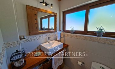 Gran casa en exclusivo sector