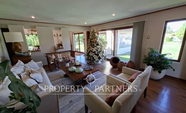 Gran casa en exclusivo sector