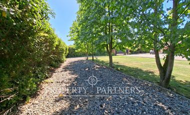 Gran casa en exclusivo sector