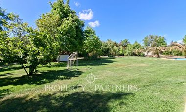 Gran casa en exclusivo sector