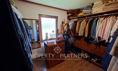 Gran casa en exclusivo sector