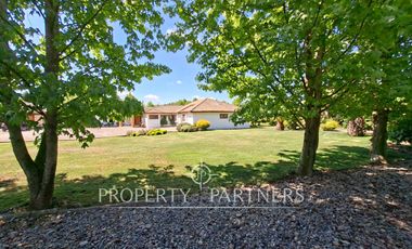 Gran casa en exclusivo sector