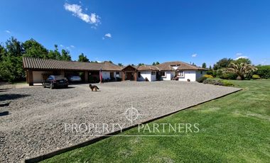 Gran casa en exclusivo sector