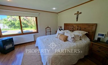 Gran casa en exclusivo sector