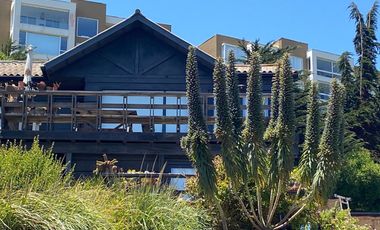 Linda casa a 1 cuadra de playa Laguna de Zapallar