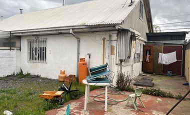 VENDO CASA  CON PRIVILEGIADA UBICACIÓN  EN VILLA GALILEA DE LOS ÁNGELES