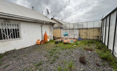 VENDO CASA  CON PRIVILEGIADA UBICACIÓN  EN VILLA GALILEA DE LOS ÁNGELES