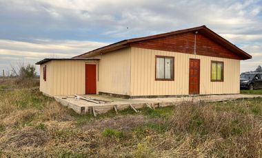 PARCELA CON CASA CAMINO A CERRO COLORADO LOS ÁNGELES