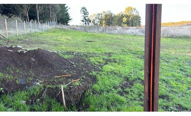 PARCELA DE 6.400 M2  CON CABAÑA